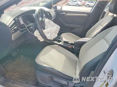 Zdjęcie 7 z 12 samochodu: 2019 VOLKSWAGEN JETTA S VIN:3VWC57BU6KM080909 - miniatura