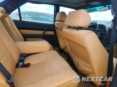 Zdjęcie 10 z 12 samochodu: 1991 ALFA ROMEO 164 L VIN:ZAREA33LXM6180249 - miniatura