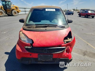Piąte zdjęcie samochodu w środku: 2013 SMART FORTWO PURE VIN:WMEEJ3BA7DK593751 - miniatura