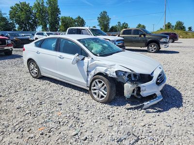 Czwarte zdjęcie samochodu z boku: 2015 FORD FUSION SE VIN:3FA6P0H70FR168940 - miniatura