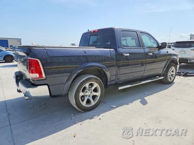 Trzecie zdjęcie samochodu z tyłu: 2017 RAM 1500 LARAMIE VIN:1C6RR7NM7HS877061 - miniatura