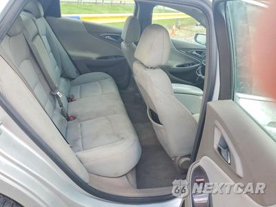 Zdjęcie 10 z 12 samochodu: 2020 CHEVROLET MALIBU LT VIN:1G1ZD5ST7LF014505 - miniatura
