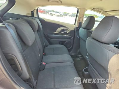 Zdjęcie 11 z 14 samochodu: 2019 HONDA HR-V LX VIN:3CZRU5H34KG700118 - miniatura