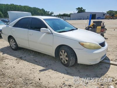 Czwarte zdjęcie samochodu z boku: 2006 TOYOTA CAMRY LE VIN:4T1BE32K36U715703 - miniatura
