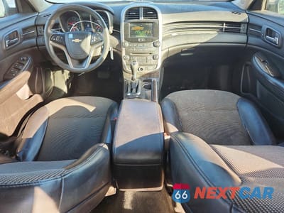 Zdjęcie 8 z 13 samochodu: 2015 CHEVROLET MALIBU 1LT VIN:1G11C5SL0FF327562 - miniatura