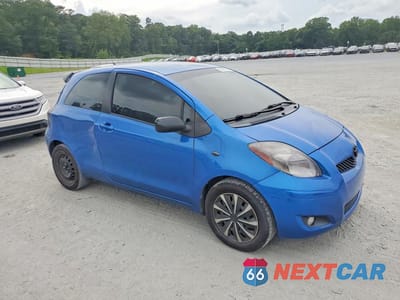 Czwarte zdjęcie samochodu z boku: 2010 TOYOTA YARIS VIN:JTDJT4K38A5319435 - miniatura