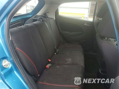Zdjęcie 10 z 12 samochodu: 2011 MAZDA MAZDA2 VIN:JM1DE1HZ0B0129998 - miniatura