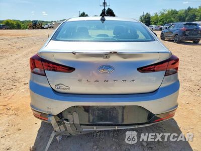 Zdjęcie 6 z 12 samochodu: 2020 HYUNDAI ELANTRA VALUE EDITION VIN:5NPD84LF7LH631031 - miniatura