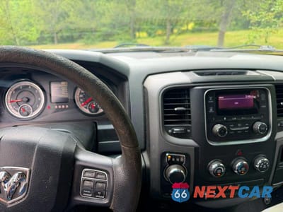 Zdjęcie 8 z 10 samochodu: 2019 RAM 1500 CLASSIC TRADESMAN VIN:1C6RR7FG8KS504515 - miniatura