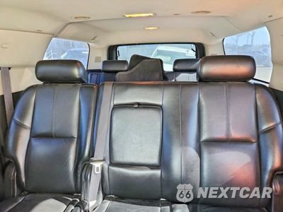 Zdjęcie 10 z 13 samochodu: 2007 CHEVROLET SUBURBAN C1500 VIN:1GNFC16007J215257 - miniatura