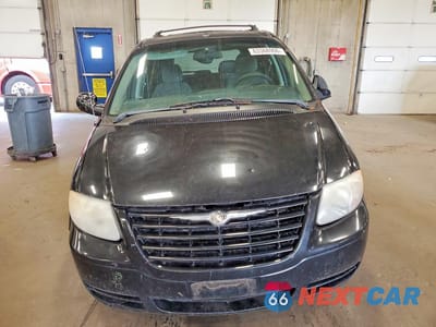 Piąte zdjęcie samochodu w środku: 2006 CHRYSLER TOWN & COUNTRY VIN:1A4GP45R96B603884 - miniatura