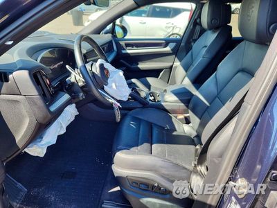 Zdjęcie 7 z 13 samochodu: 2025 PORSCHE CAYENNE VIN:WP1AA2AY9SDA00347 - miniatura