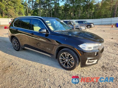 Czwarte zdjęcie samochodu z boku: 2017 BMW X5 XDRIVE35I VIN:5UXKR0C58H0U54920 - miniatura