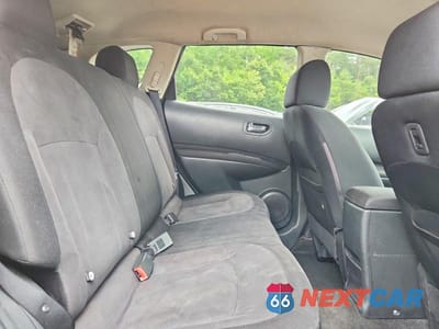 Zdjęcie 11 z 14 samochodu: 2011 NISSAN ROGUE S VIN:JN8AS5MT4BW178658 - miniatura
