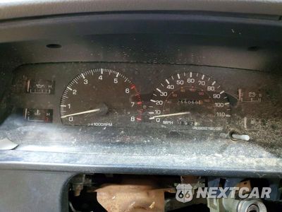 Zdjęcie 9 z 12 samochodu: 1989 TOYOTA PICKUP ONE TON VIN:JT4VN82N6K0002305 - miniatura