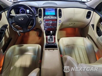 Zdjęcie 8 z 14 samochodu: 2017 INFINITI QX50 BASE VIN:JN1BJ0RP1HM380172 - miniatura
