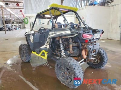Trzecie zdjęcie samochodu z tyłu: 2015 POLARIS RZR 1000 XP UTILITY VEHICLE VIN:4XAVDE99XFB315546 - miniatura