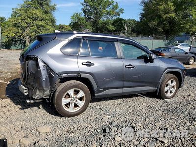Trzecie zdjęcie samochodu z tyłu: 2019 TOYOTA RAV4 LE VIN:JTMMWRFV1KD504110 - miniatura
