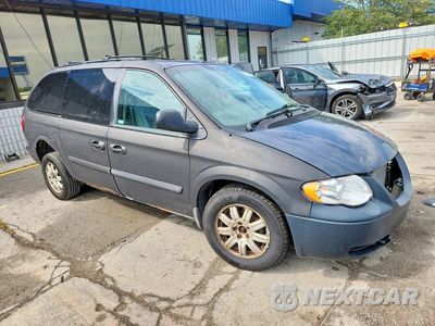 Czwarte zdjęcie samochodu z boku: 2006 CHRYSLER TOWN & COUNTRY TOURING VIN:2A8GP54L26R618696 - miniatura