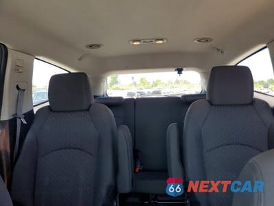 Zdjęcie 10 z 13 samochodu: 2011 CHEVROLET TRAVERSE LT VIN:1GNKRGED0BJ330356 - miniatura