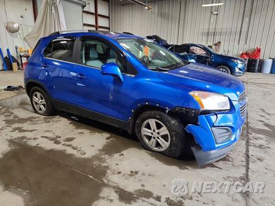 Czwarte zdjęcie samochodu z boku: 2016 CHEVROLET TRAX 1LT VIN:KL7CJLSB4GB613955 - miniatura