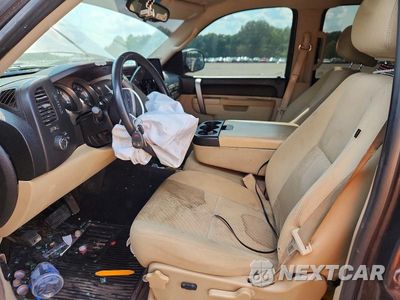 Zdjęcie 7 z 12 samochodu: 2011 CHEVROLET SILVERADO K1500 LT VIN:3GCPKSE31BG144310 - miniatura