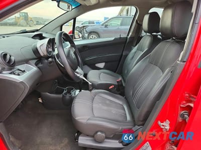 Zdjęcie 7 z 12 samochodu: 2014 CHEVROLET SPARK 1LT VIN:KL8CD6S90EC573883 - miniatura