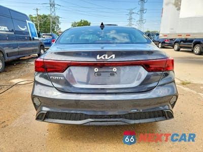 Zdjęcie 6 z 12 samochodu: 2023 KIA FORTE LXS VIN:3KPF24AD4PE590752 - miniatura