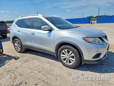 Czwarte zdjęcie samochodu z boku: 2015 NISSAN ROGUE SV VIN:KNMAT2MT3FP537375 - miniatura