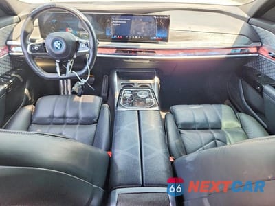 Zdjęcie 8 z 12 samochodu: 2024 BMW I7 XDRIVE60 VIN:WBY53EJ05RCN94720 - miniatura