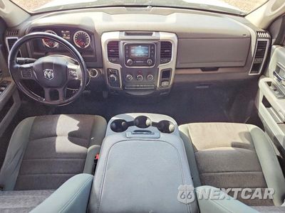 Zdjęcie 8 z 12 samochodu: 2014 RAM 1500 SLT VIN:1C6RR6GT0ES351946 - miniatura