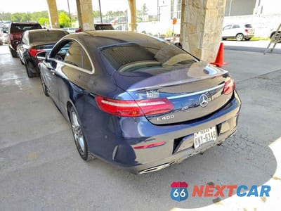 Trzecie zdjęcie samochodu z tyłu: 2018 MERCEDES-BENZ E 400 4MATIC VIN:WDD1J6GB0JF019972 - miniatura