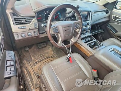 Zdjęcie 8 z 13 samochodu: 2018 GMC YUKON XL DENALI VIN:1GKS2HKJ2JR136333 - miniatura