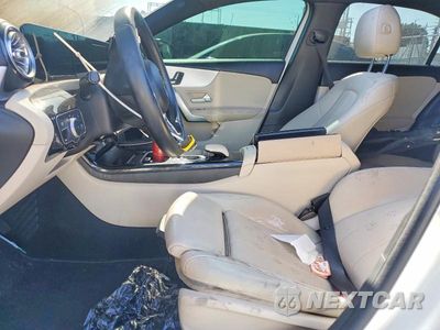 Zdjęcie 7 z 12 samochodu: 2020 MERCEDES-BENZ A 220 VIN:W1K3G4EB4LJ220868 - miniatura