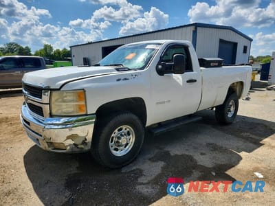 2010 CHEVROLET SILVERADO C2500 HEAVY DUTY 1GC3CVBG4AF155225 - główne zdjęcie licytacji z USA - miniatura