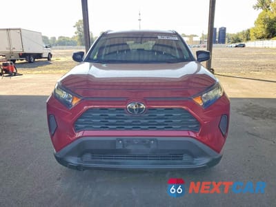 Piąte zdjęcie samochodu w środku: 2019 TOYOTA RAV4 LE VIN:2T3H1RFV4KC019416 - miniatura
