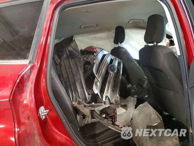Zdjęcie 13 z 14 samochodu: 2019 FORD ESCAPE SE VIN:1FMCU9GD5KUA33839 - miniatura