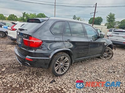 Trzecie zdjęcie samochodu z tyłu: 2012 BMW X5 XDRIVE35I VIN:5UXZV4C5XCL989028 - miniatura