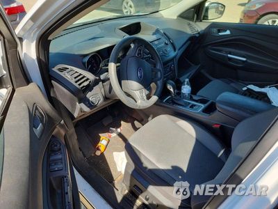 Zdjęcie 8 z 13 samochodu: 2018 FORD ESCAPE SE VIN:1FMCU9GD3JUD60318 - miniatura