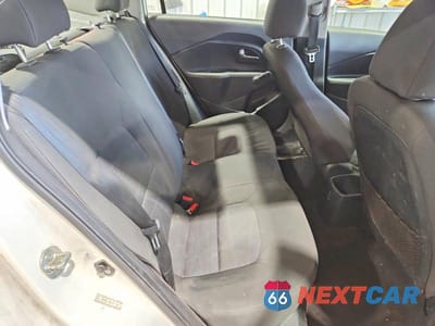 Zdjęcie 10 z 12 samochodu: 2015 KIA RIO LX VIN:KNADM4A33F6437094 - miniatura