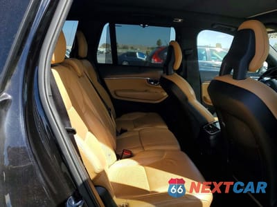 Zdjęcie 11 z 13 samochodu: 2017 VOLVO XC90 T6 VIN:YV4A22PL4H1140405 - miniatura