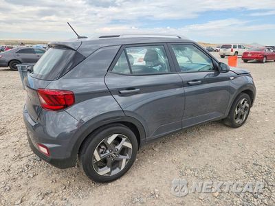 Trzecie zdjęcie samochodu z tyłu: 2023 HYUNDAI VENUE SEL VIN:KMHRC8A36PU257118 - miniatura