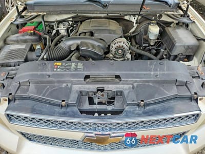 Zdjęcie 12 z 13 samochodu: 2011 CHEVROLET SUBURBAN K1500 LTZ VIN:1GNSKKE34BR366132 - miniatura