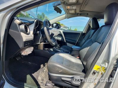 Zdjęcie 7 z 13 samochodu: 2013 TOYOTA RAV4 XLE VIN:JTMRFREV2D5021097 - miniatura