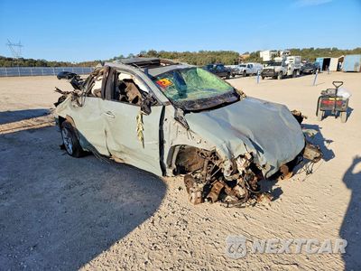 Czwarte zdjęcie samochodu z boku: 2019 TOYOTA RAV4 HYBRID XLE VIN:JTMRWRFV1KD015972 - miniatura