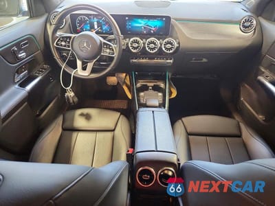 Zdjęcie 8 z 13 samochodu: 2021 MERCEDES-BENZ GLA 250 4MATIC VIN:W1N4N4HB5MJ121521 - miniatura
