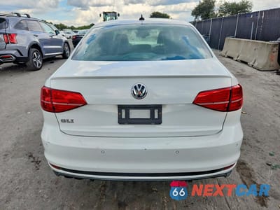 Zdjęcie 6 z 12 samochodu: 2016 VOLKSWAGEN JETTA GLI VIN:3VW5T7AJ3GM236014 - miniatura