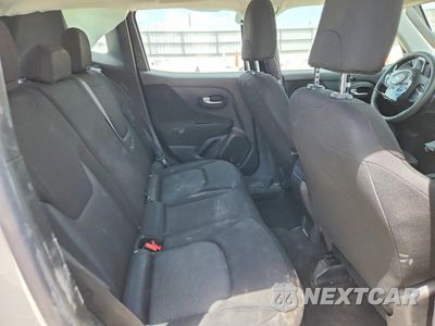 Zdjęcie 10 z 13 samochodu: 2020 JEEP RENEGADE SPORT VIN:ZACNJAAB9LPL01449 - miniatura
