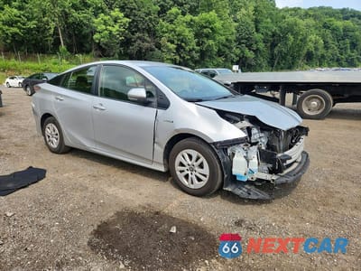 Czwarte zdjęcie samochodu z boku: 2016 TOYOTA PRIUS TWO VIN:JTDKBRFU8G3002654 - miniatura
