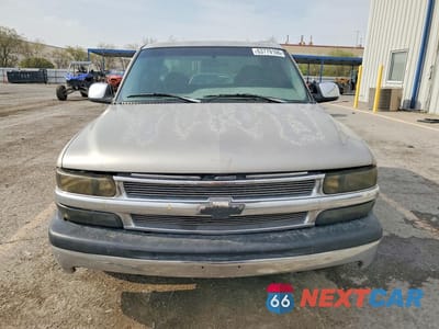 Piąte zdjęcie samochodu w środku: 2000 CHEVROLET SILVERADO C1500 VIN:2GCEC19V2Y1135191 - miniatura